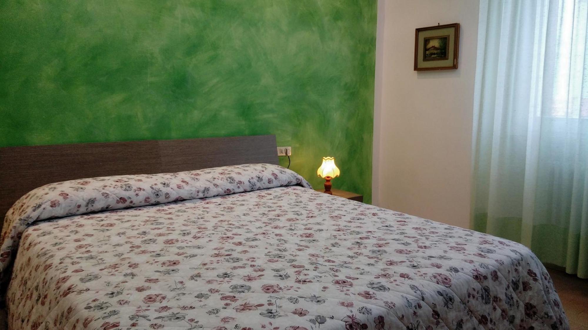 Terrazza Sul Mare Bed and Breakfast Fano Exteriör bild
