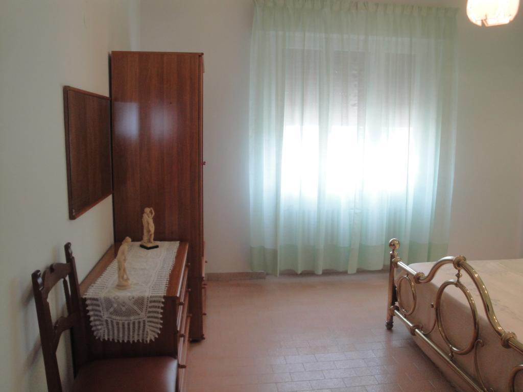 Terrazza Sul Mare Bed and Breakfast Fano Exteriör bild